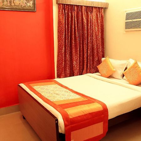 Oyo 3418 Hotel Amit 加尔各答 外观 照片
