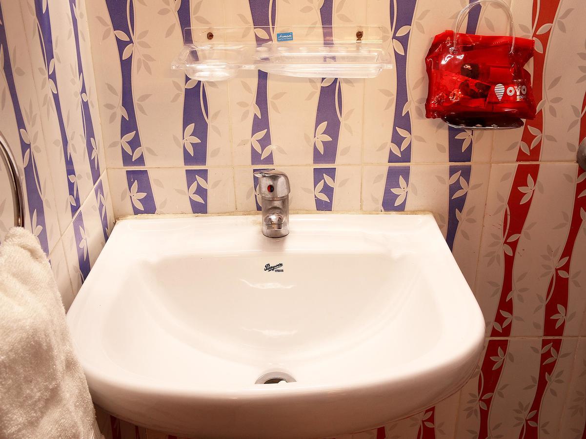 Oyo 3418 Hotel Amit 加尔各答 外观 照片