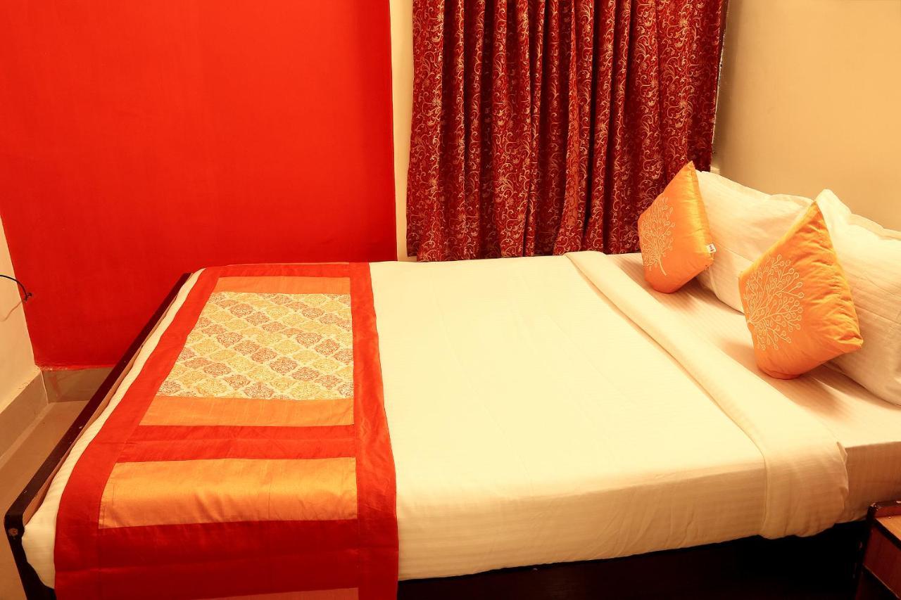 Oyo 3418 Hotel Amit 加尔各答 外观 照片